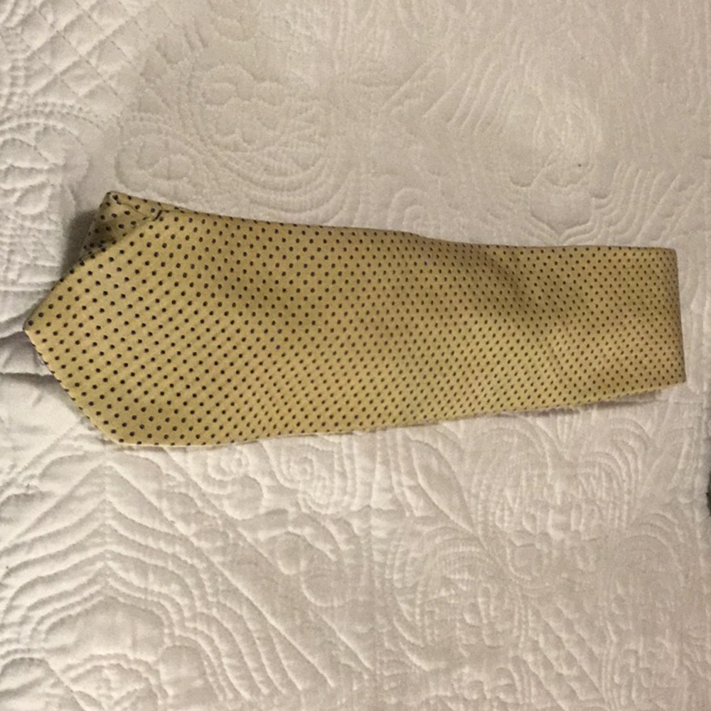Brooks Brothers Tie— 3.5’ width 60’ long